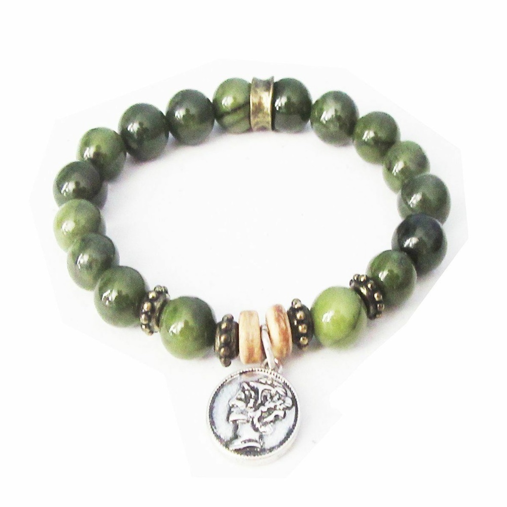 Chico's Jewelry Green Beads Stretch Bracelet RV$29